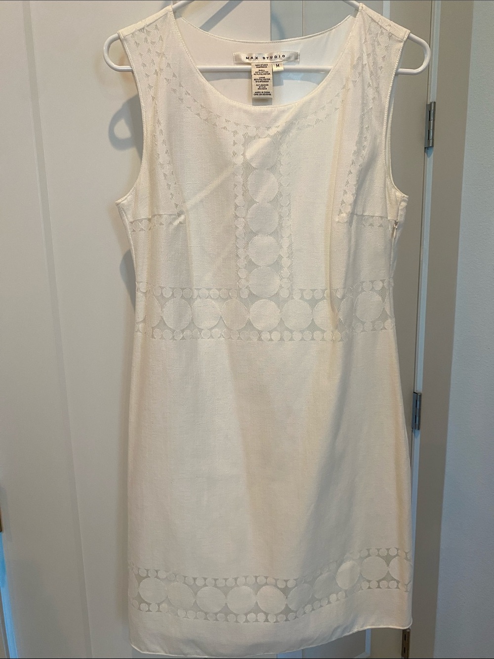 Max Studio White Sleeveless Lace-Detail Shift Dress
